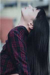 八零军婚各界大佬都认我当孙女小说