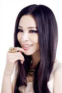 全文版玄学大佬下山，团宠废柴真千金