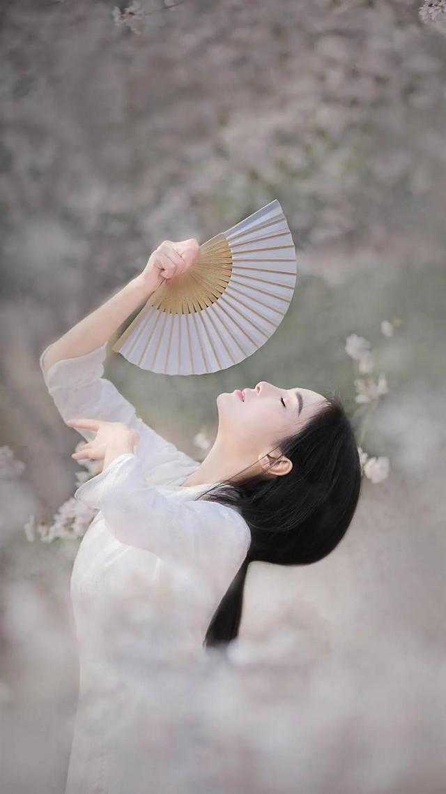 出国后,前妻对我穷追不舍顾迟云云晚晚的小说完结版免费阅读