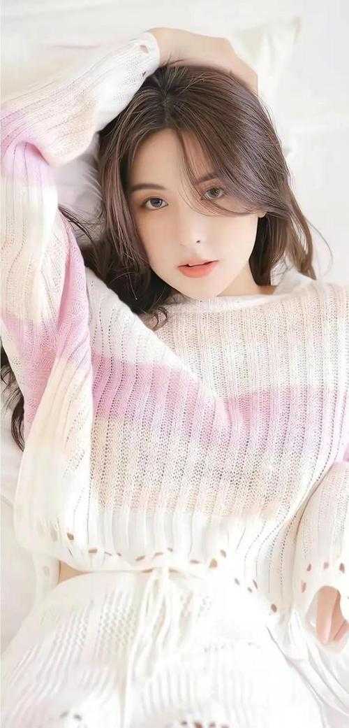 穿越：帅哥现场变银白大狼求我摸纾云昆尼尔全集完整版在线免费阅读小说