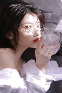 清纯校花污蔑我，我才不救人了曹昆王珊珊全本免费在线阅读抖音小说全本