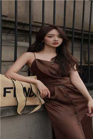 全文完结仙界女帝有魔尊罩着，谁敢欺负？